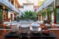 Heyijia Inn Hotels in Tengchong