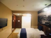 速8酒店(北京陶然亭地铁站东店) - 标准双床房