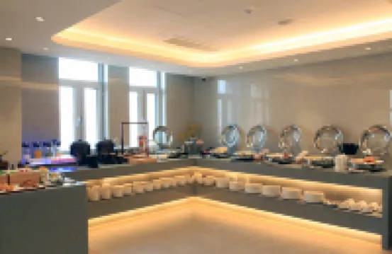 Yitel Collection Hotel (Qingdao Railway Station Zhanqiao Seaview)