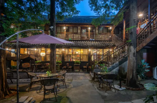Huajiadi Inn (Taierzhuang Ancient City Scenic Area)
