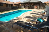 Geraldton's Ocean West Holiday Units & Short Stay Accommodation - Beach
