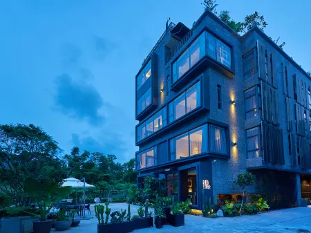 Doesli Hotel Отели рядом с достопримечательностью «Dongshan Wharf»