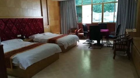 Yanjin Hengyuan Hotel in หยานจีน
