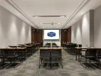 Hampton by Hilton Shenyang Olympic Center Hotels near Hunnan