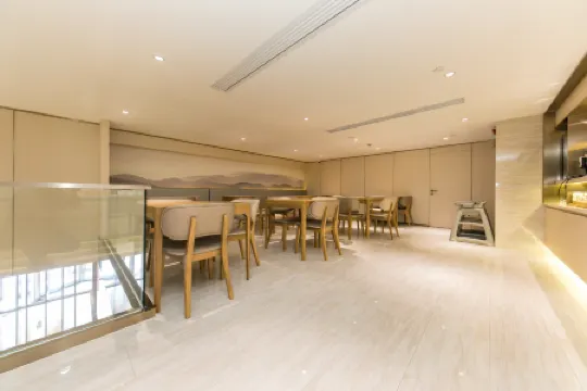 JI Hotel (Shanghai Dahua Hucheng) Отели рядом со станцией Shanghai West Railway Station