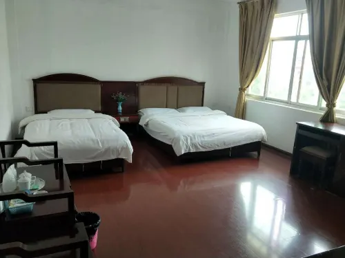 โรงแรมอินฟินิท ฟูซุยยู