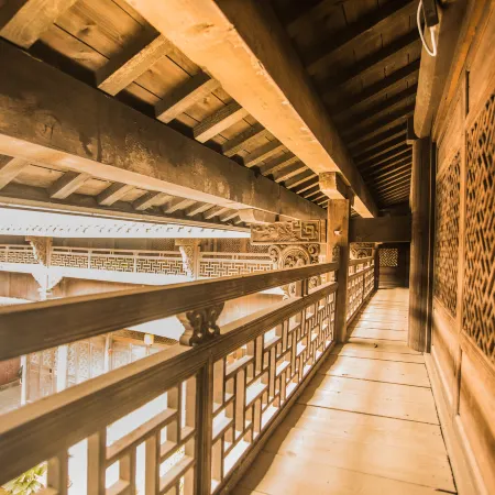 Shenyi Inn (Yushang Guanzhong Old Street Branch)
