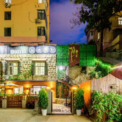 Residential quarters in Yinqi mountain, Qingdao โรงแรมใกล้หอคอยโอลิมปิกทีวี