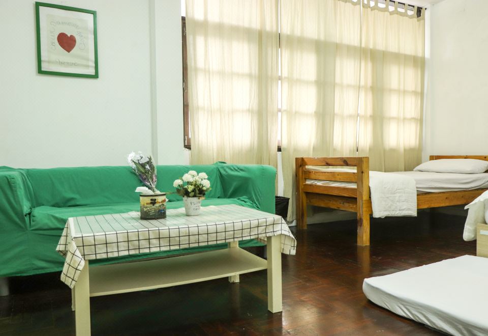 3. 뎅 파 호스텔..