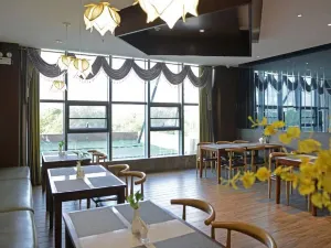 HUAIHUA XIYUE HOTEL