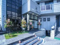 利夫馬克斯經濟型飯店-群馬沼田店 蠶影山堂附近的飯店