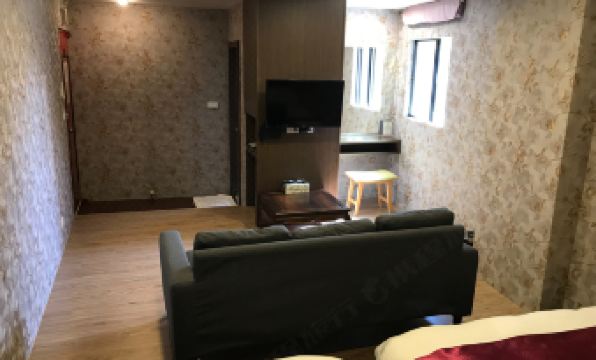 Everyday Hot-Spring Hotel