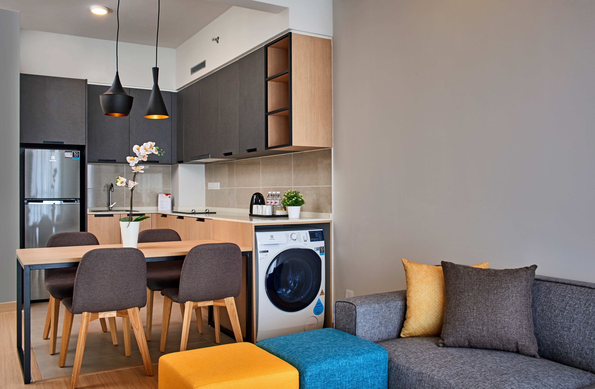 Executive Two Bedroom Residence with 1 Parking