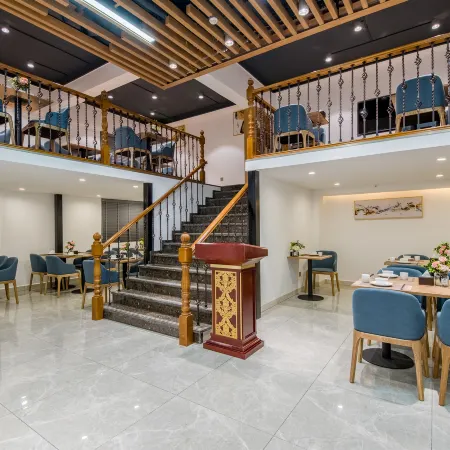 Jixiang Valley Hotel