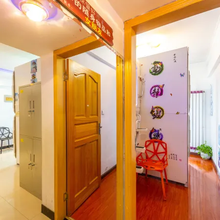 Yunqichu Space Capsule Apartment (Lanzhou Railway Station)