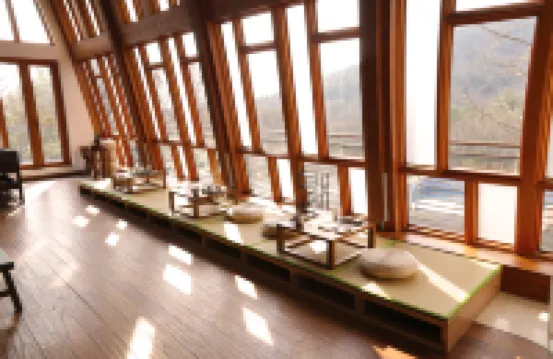 Tangshan Hot Spring Cultural Center