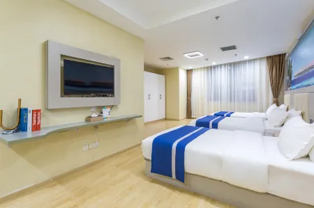 Golden Phoenix Hotel