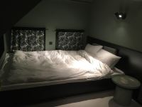 广州周工客栈 - 舒适一室大床房