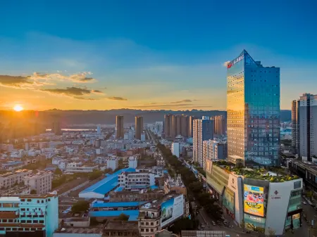 Argyle Hotel Отели рядом с достопримечательностью «Honghe Nativeland»