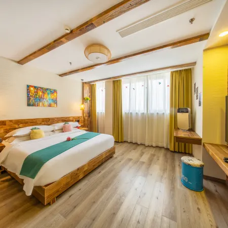 Shuiyue Qinghua Hotel