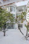 Oneday North Island Hotel Hotels in Shahekou District