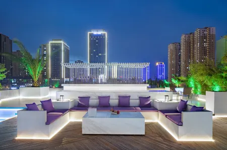 Mercure  Taian  Taishan Wanda Plaza Отели рядом с достопримечательностью «Shandong Science and Technology University East Campus»