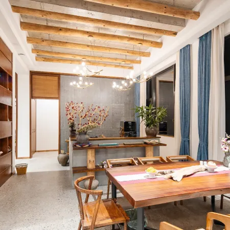 Huisen Huishe Guesthouse