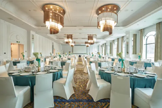 Mai House Saigon Hotel Отели рядом с достопримечательностью «Музей жертв войны»