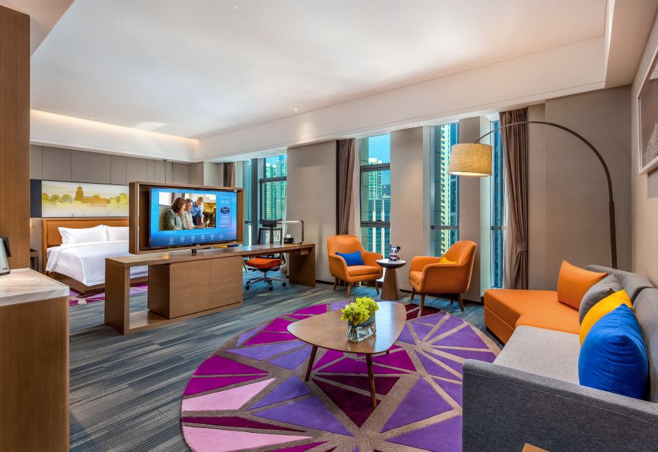 힐튼 컨벤션 센터 로비