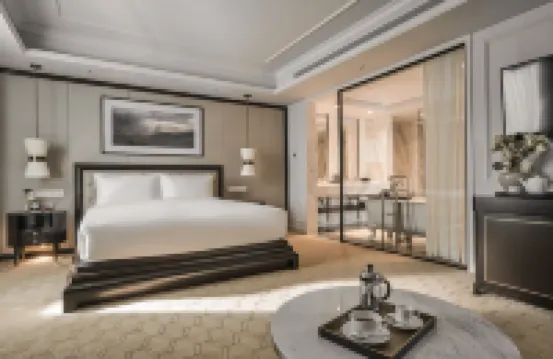 Mai House Saigon Hotel