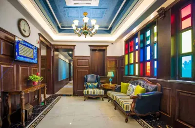 Zilan Alliance Hotel (Jinan Grand View Garden Wanda Plaza) Отели рядом с достопримечательностью «Фухэ Цзинань»