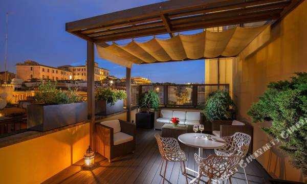 Monti Palace Hotel