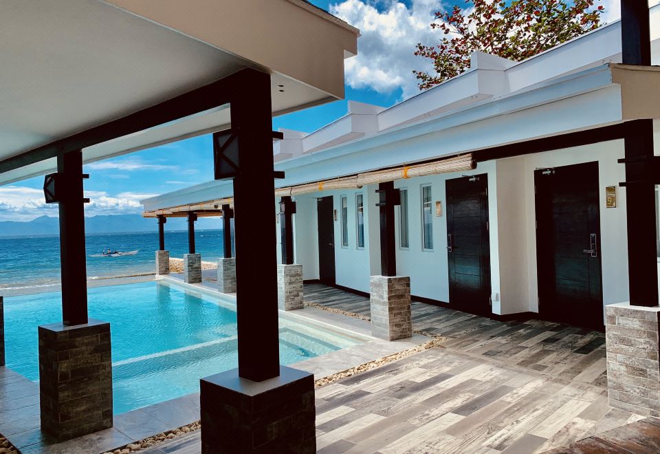 Alegria Water Front Beach House-Cebu Updated 2023 Room Price-Reviews &  Deals | Trip.com