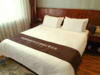 星程酒店(蓬莱登州路店) - 零压高级大床房