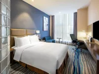 瀋陽北駅ホリデイ イン エクスプレスホテル 瀋陽のホテル