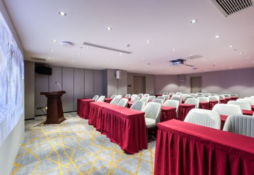 Echarm Hotel Hotel Overview