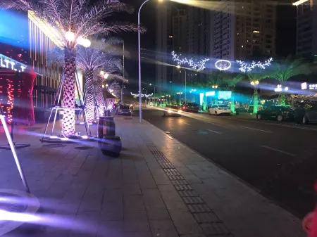 鵬城麗景飯店（珠海拱北口岸情侶南路店）