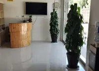 Chengjiang Jinfu Hotel - غرفة مطلة على الجبل