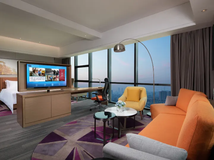 Dongying Plaza Le Peng Hotel