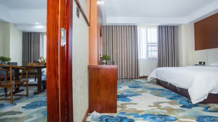 Ningxiang Celebrity Hotel Отели рядом с достопримечательностью «Former Residence of Liu Shaoqi»