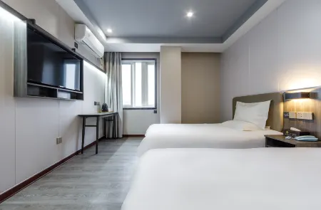 Meiyou Hotel (Shanghai Caobao Road) Отели рядом с достопримечательностью «Shanghai Institute of Technology (Guilin Road)»