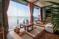 Diecui Yazhu Sea-view Inn