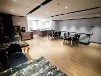 GYA Hotel (Yancheng Wengang Road High-speed Railway Station)