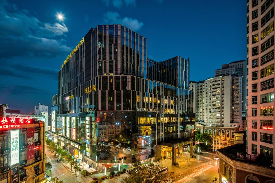 hotel paling mahal di kuala lumpur