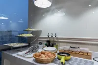 One&One International Hotel Apartment - servizio colazione