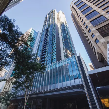 Oaks Brisbane on Charlotte Suites Отели рядом с достопримечательностью «Комплекс исполнительских искусств Квинсленда»