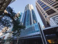 Oaks Brisbane on Charlotte Suites