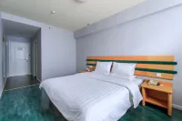 Starway Hotel (Beijing South of Railway Station & Dahongmen Road Nanyuan Road)