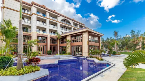 Floral Hotel · Harmony Pavilion Hotel - parking