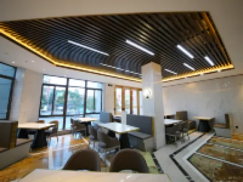 Wuhua Water Moon Skylight Luxury Boutique Hotel Hotel di Wuhua